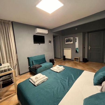 Naples Luxury Suites B&B Extérieur photo
