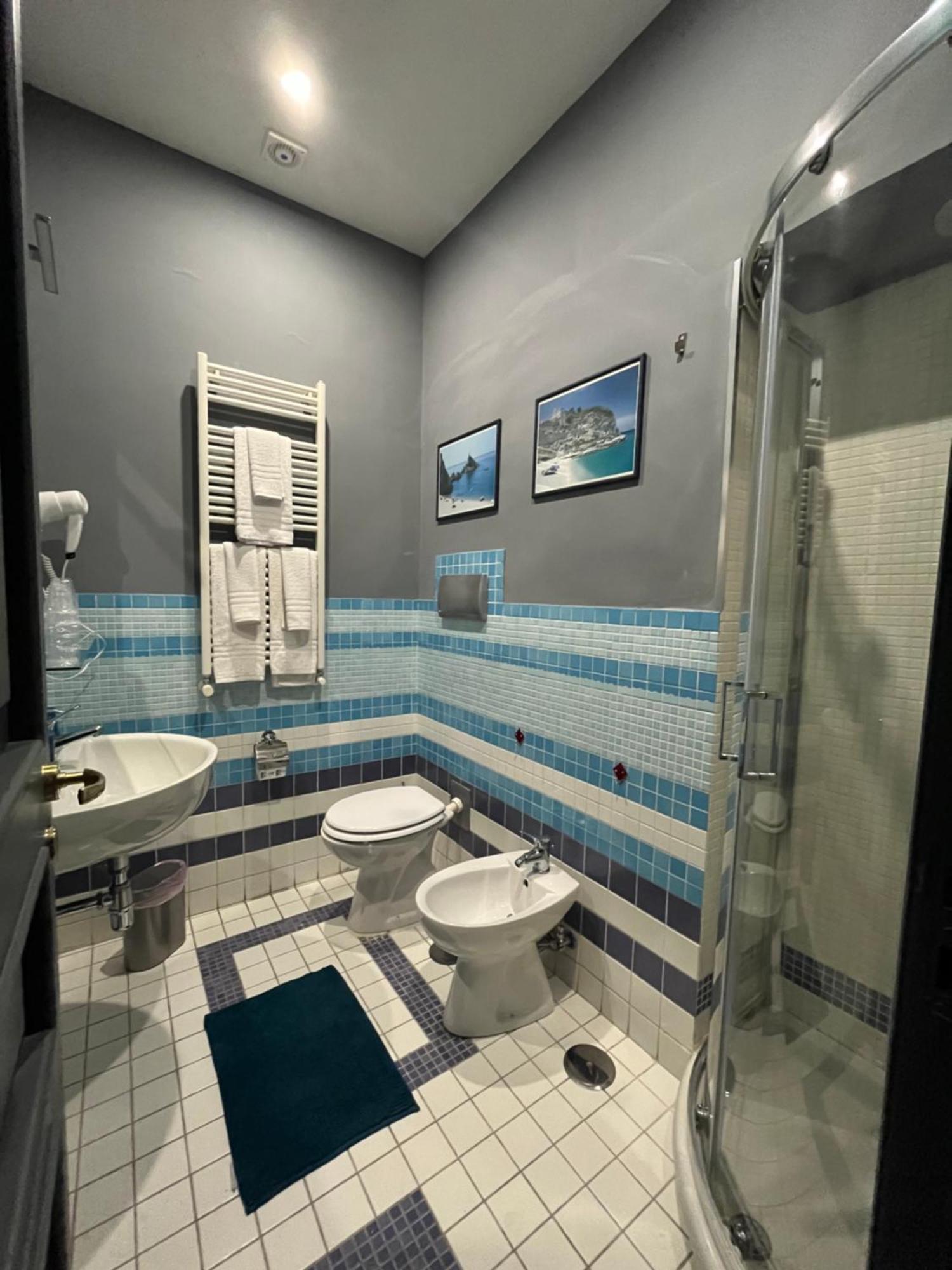 Naples Luxury Suites B&B Extérieur photo